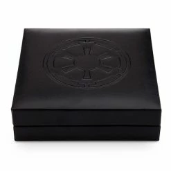 Disney Stars Wars Imperial Medal 9 Disney Stars Wars Imperial Medal -BOYS Sales unnamed file 1172